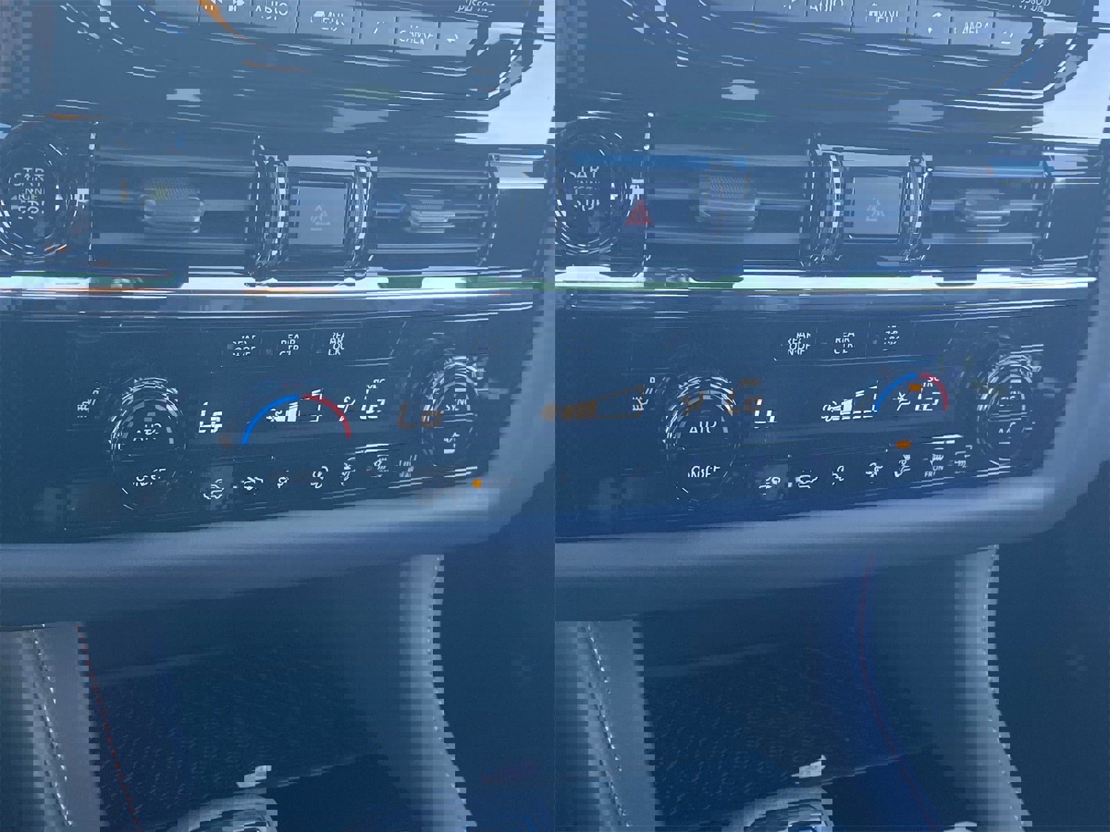 New 2025 Nissan Pathfinder Rock Creek image 29