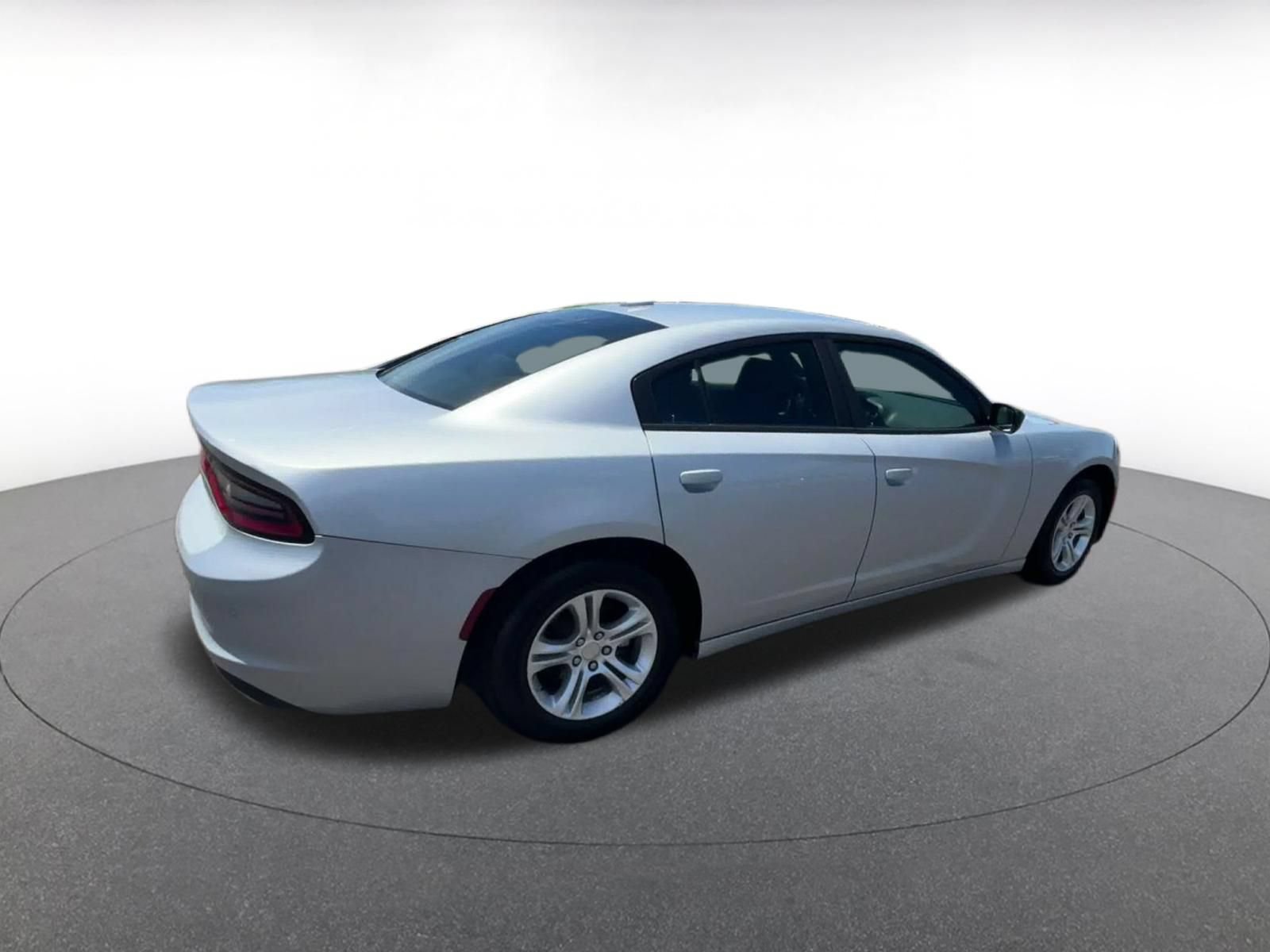 Used 2023 Dodge Charger SXT RWD image 14
