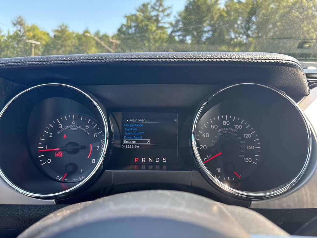 Used 2017 Ford Mustang GT Premium RWD image 9