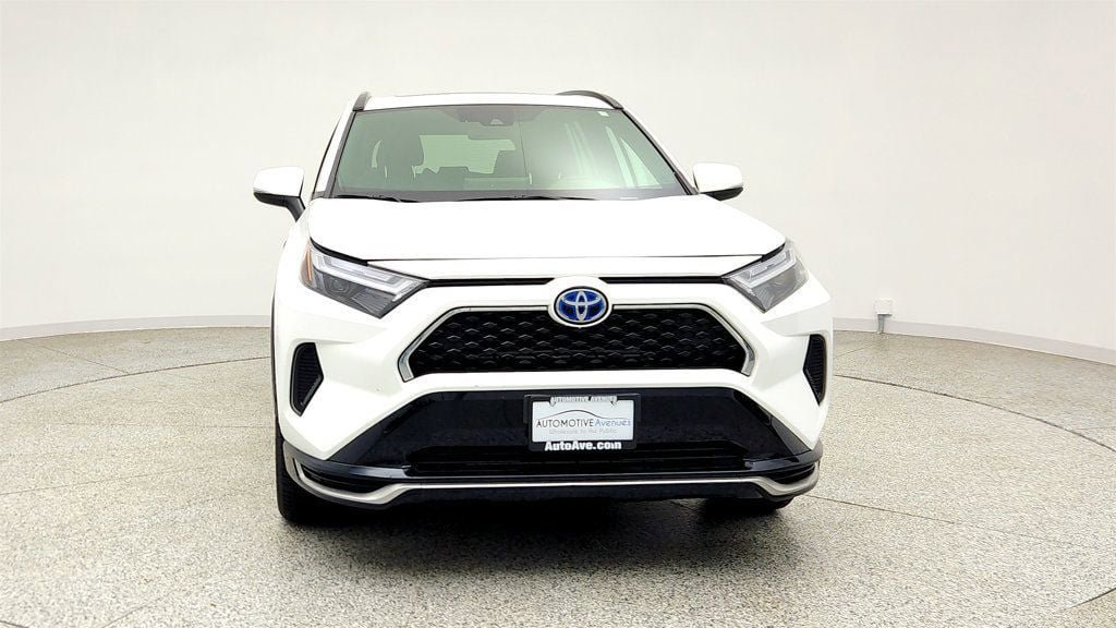 Used 2023 Toyota RAV4 SE w/ Weather & Moonroof Package AWD/4WD image 2