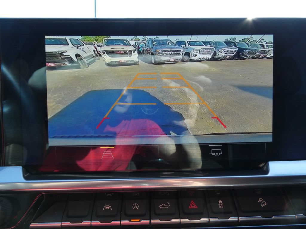 Used 2023 Chevrolet Silverado 1500 RST AWD/4WD image 31