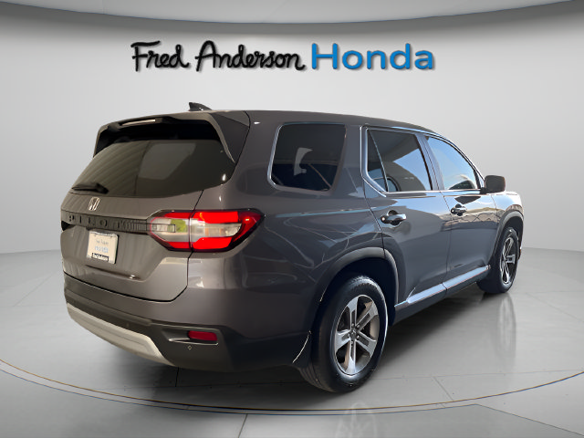 Certified 2025 Honda Pilot EX-L image 5