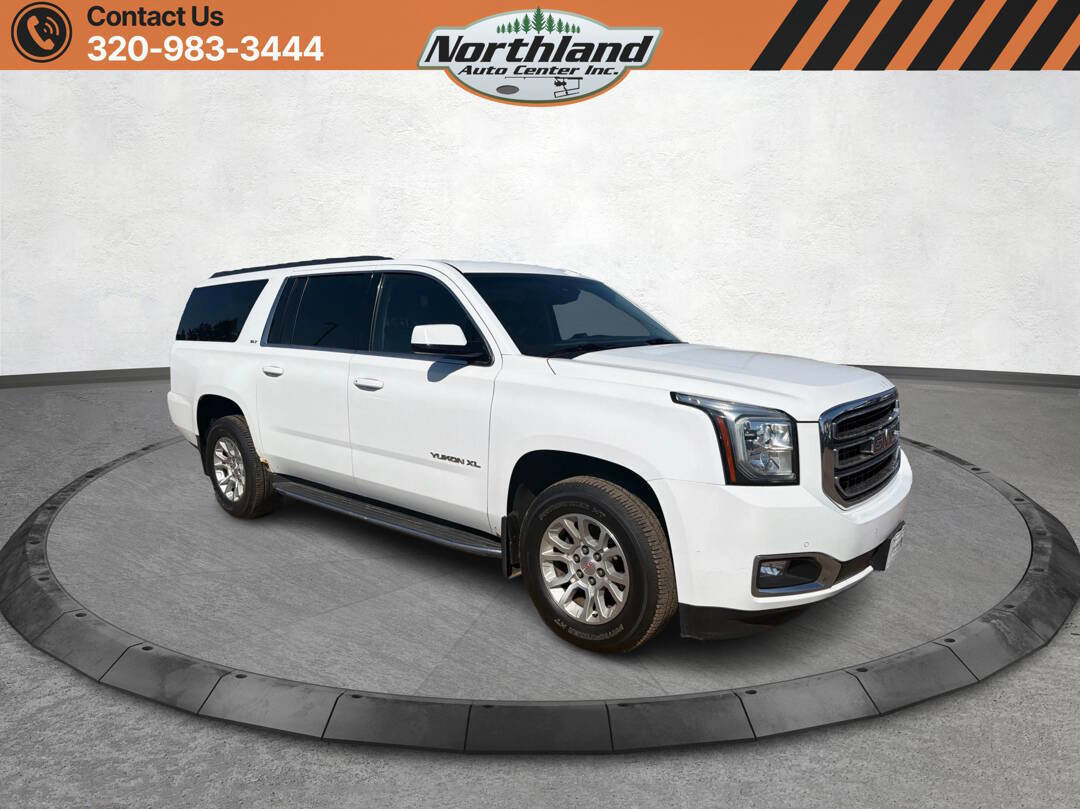Used 2016 GMC Yukon XL SLT w/ HD Trailering Package AWD/4WD image 3