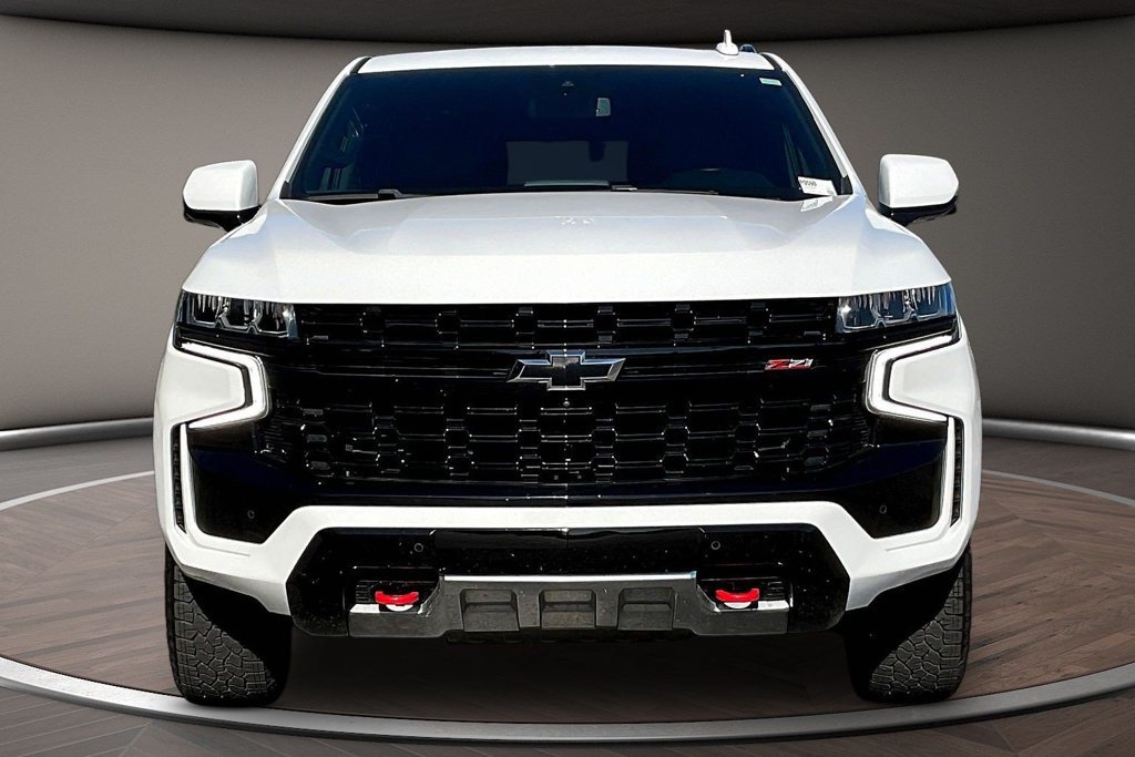 Used 2024 Chevrolet Suburban Z71 w/ Off-Road Capability Package AWD/4WD image 2