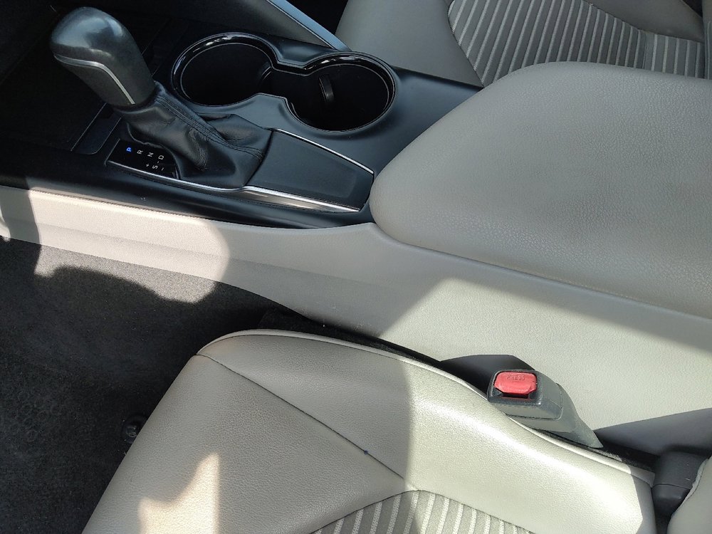 Used 2019 Toyota Camry SE FWD image 26