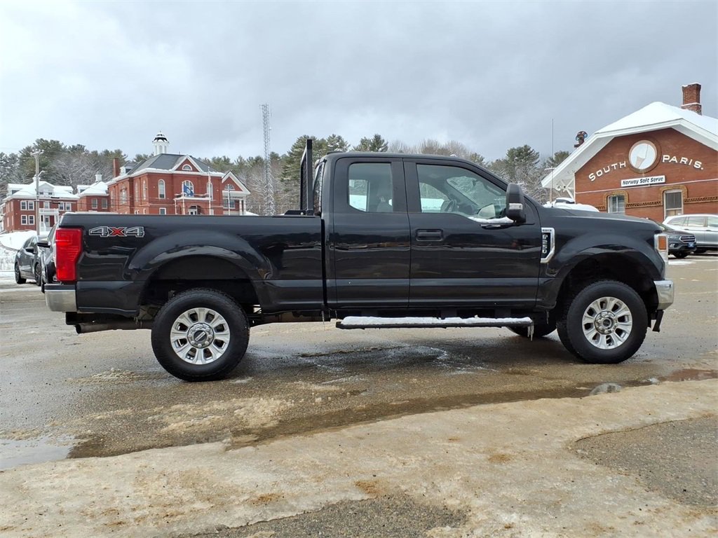Used 2020 Ford F250 XL w/ STX Appearance Package image 4