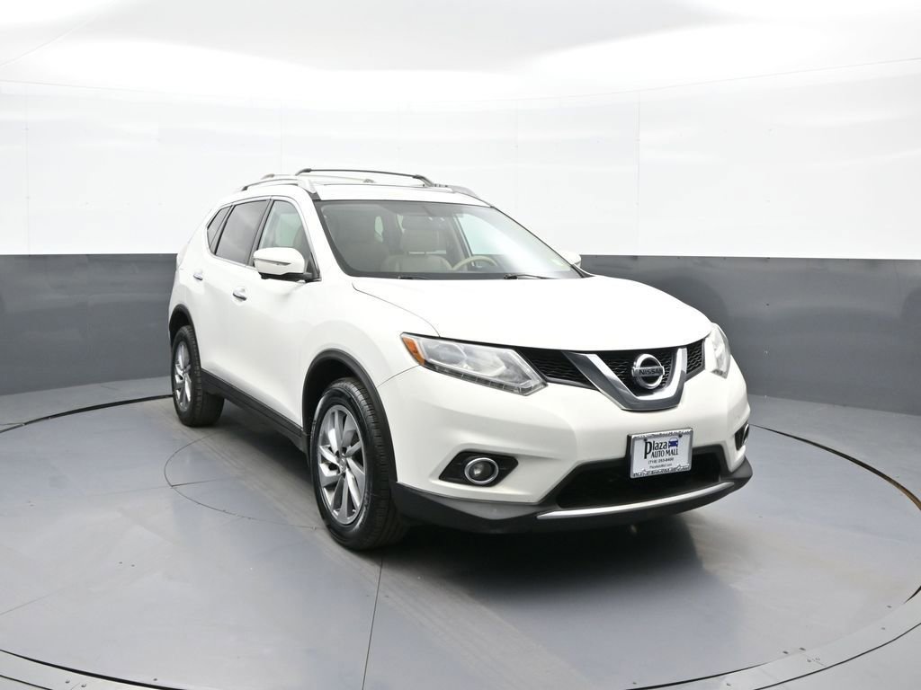 Used 2014 Nissan Rogue SL w/ SL Premium Package image 3