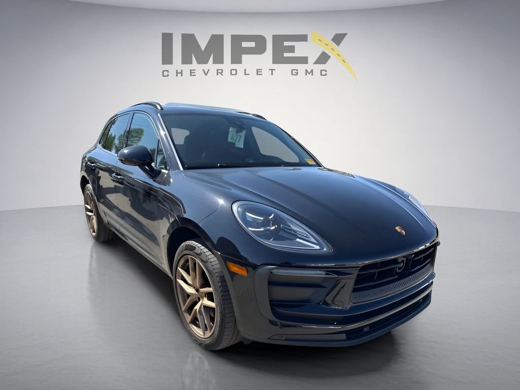 Used 2023 Porsche Macan Turbo AWD/4WD image 16