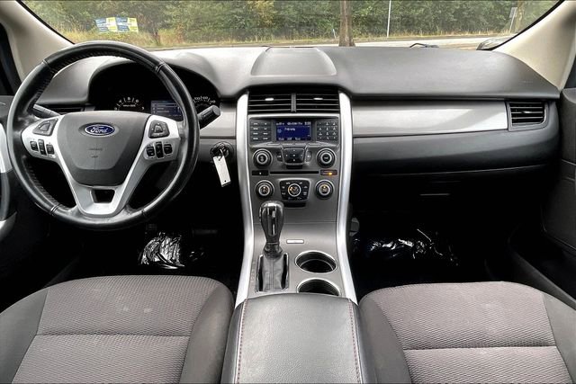 Used 2013 Ford Edge SEL image 16