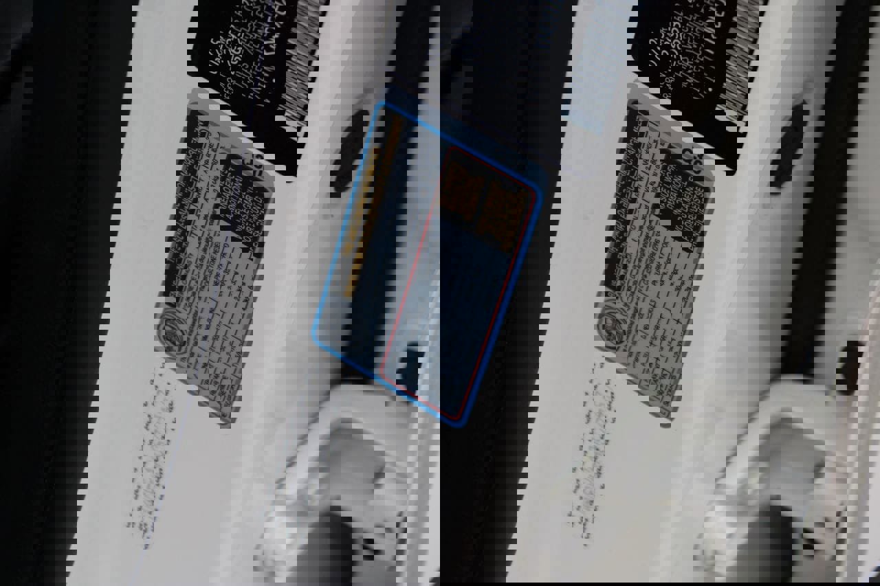 Used 2025 Kia Seltos S image 27