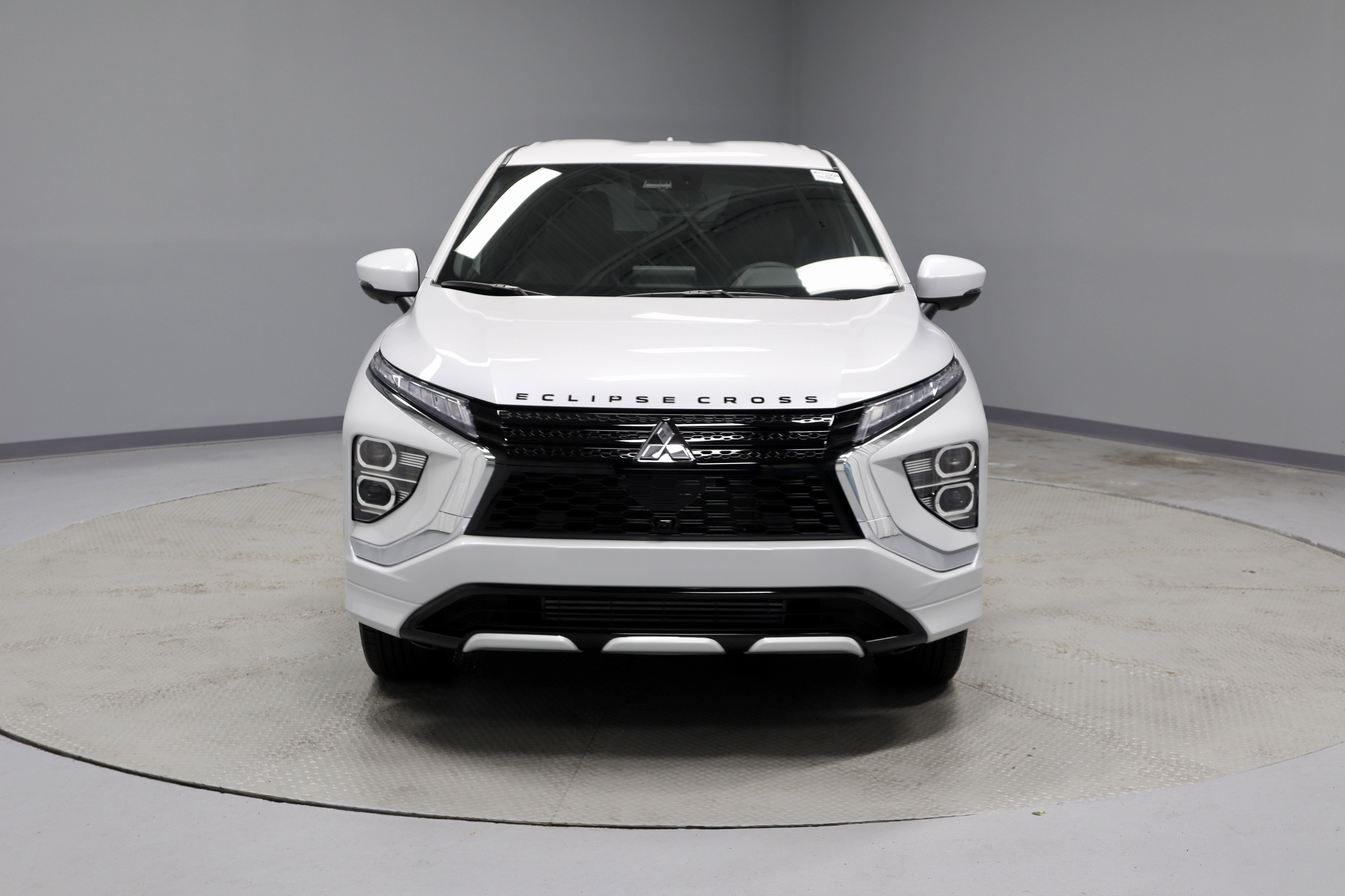 New 2026 Mitsubishi Eclipse Cross SEL AWD/4WD image 3