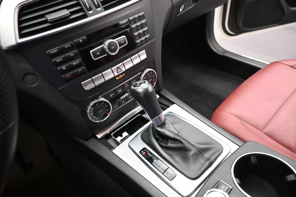 Used 2013 Mercedes-Benz C 250 Coupe image 13