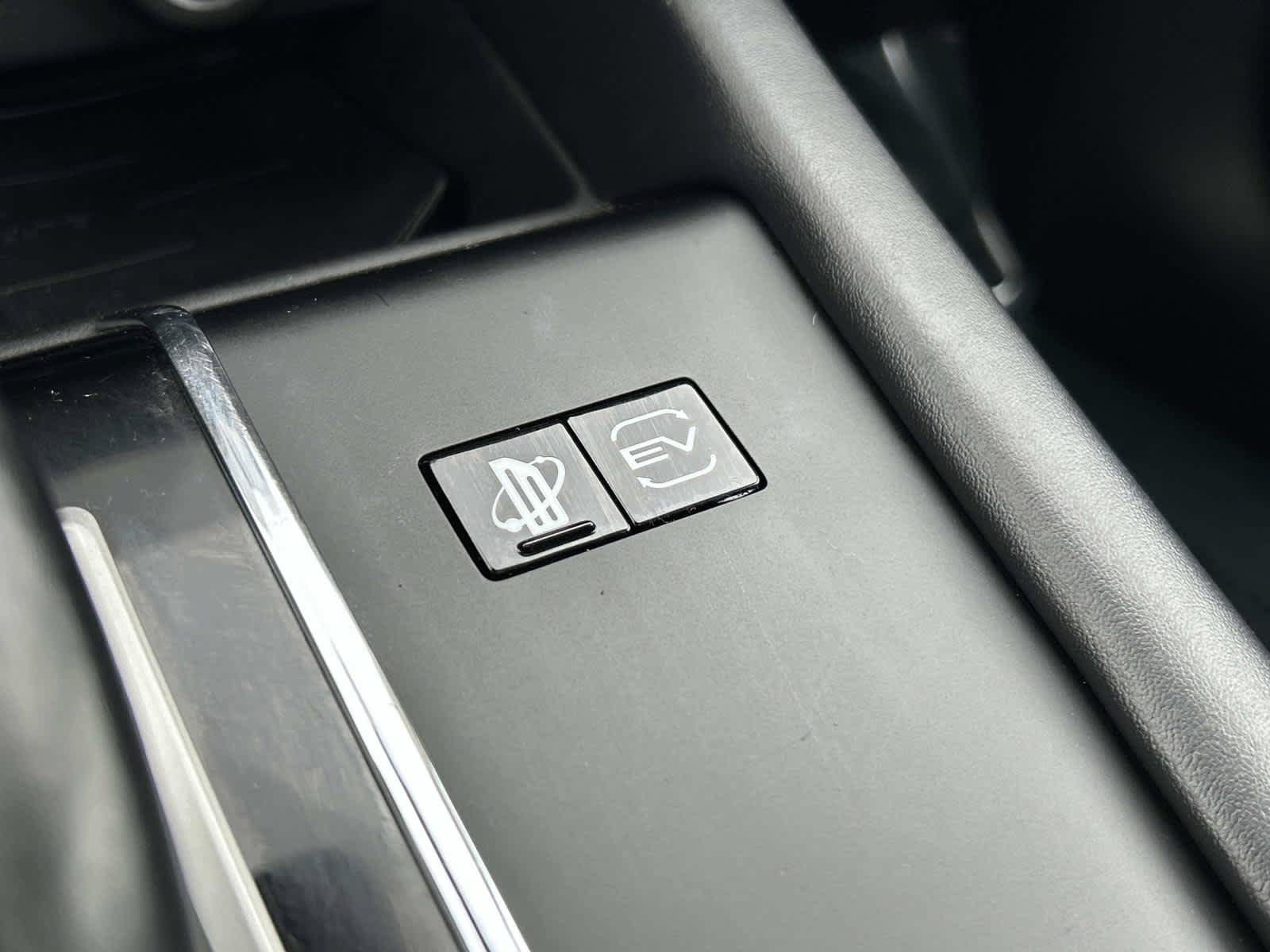 Used 2023 Mitsubishi Outlander SE AWD/4WD image 35