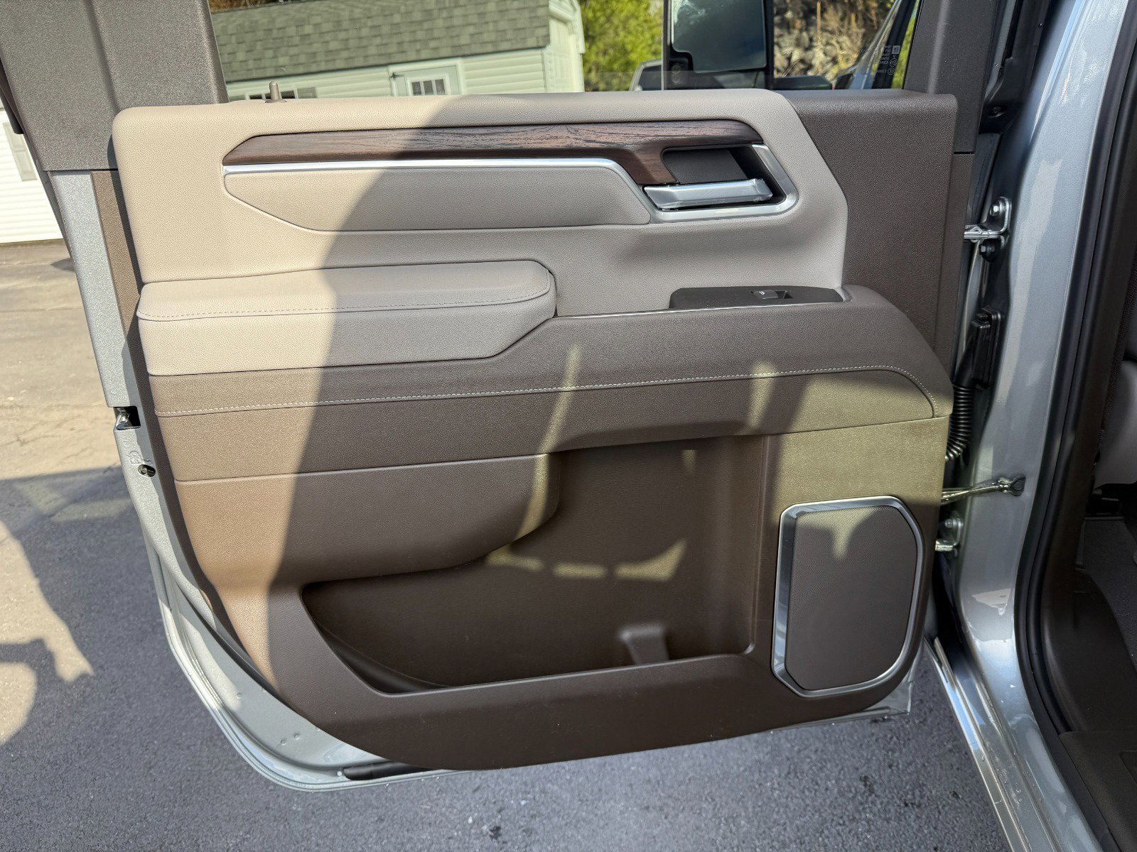 New 2026 GMC Sierra 2500 SLT w/ Max Trailering Package image 17