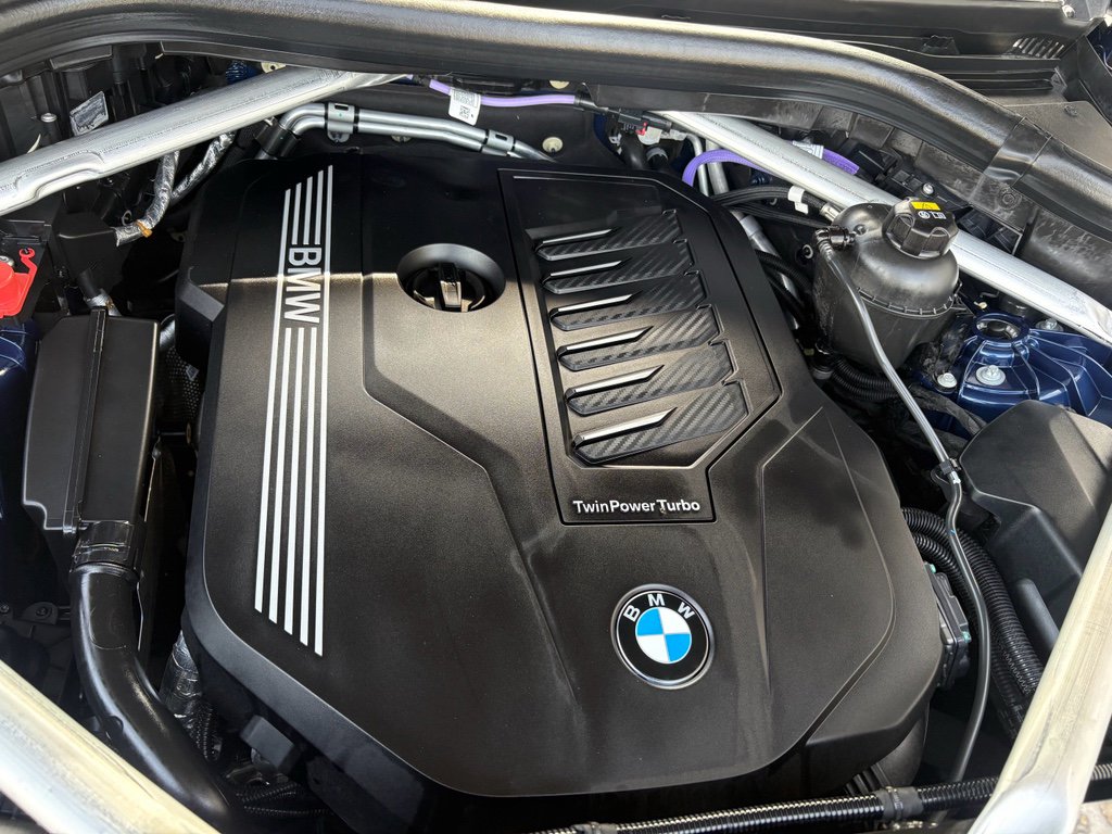 Used 2022 BMW X5 xDrive40i w/ Executive Package image 32