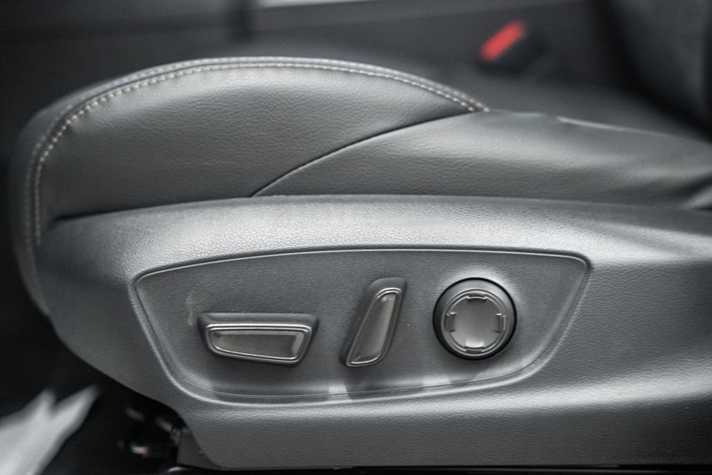 New 2026 Toyota Tacoma Limited image 39