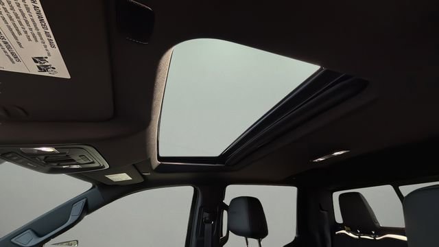 Used 2025 GMC Sierra 1500 AT4 w/ Technology Package image 19