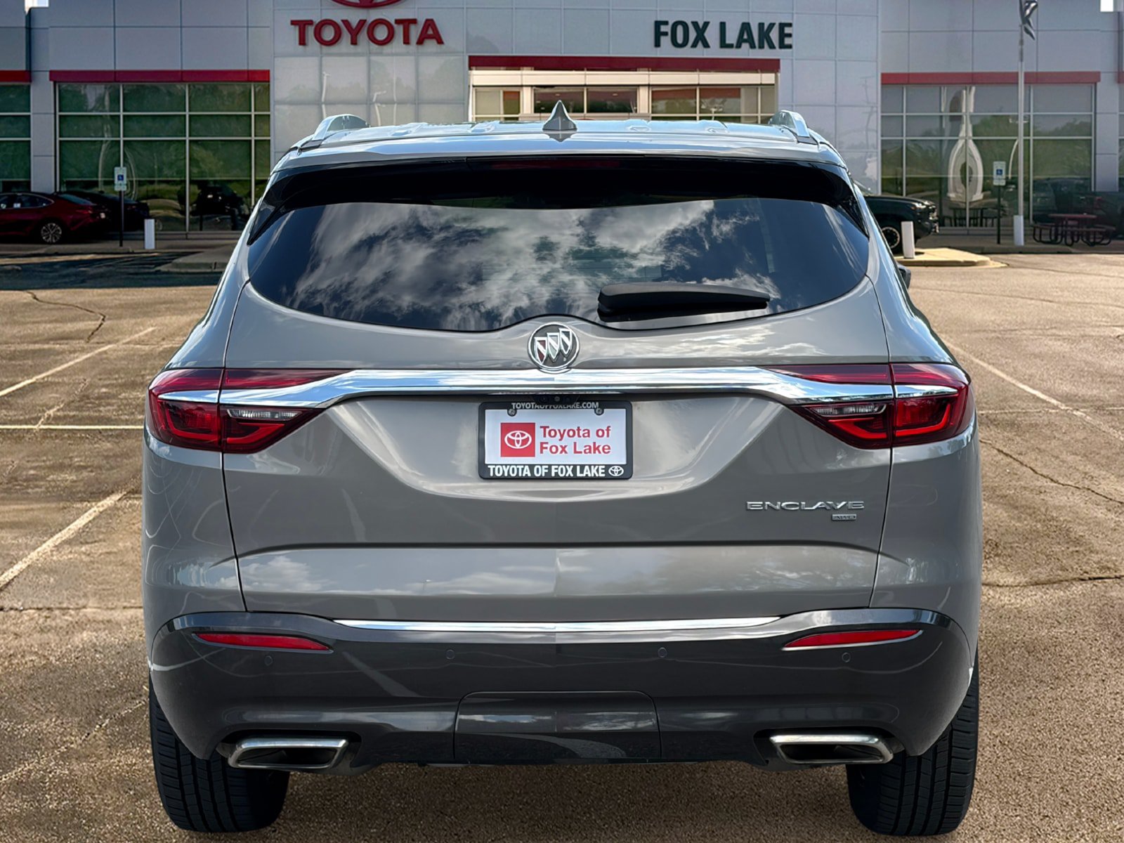 Used 2019 Buick Enclave Avenir w/ Avenir Technology Package AWD/4WD image 4