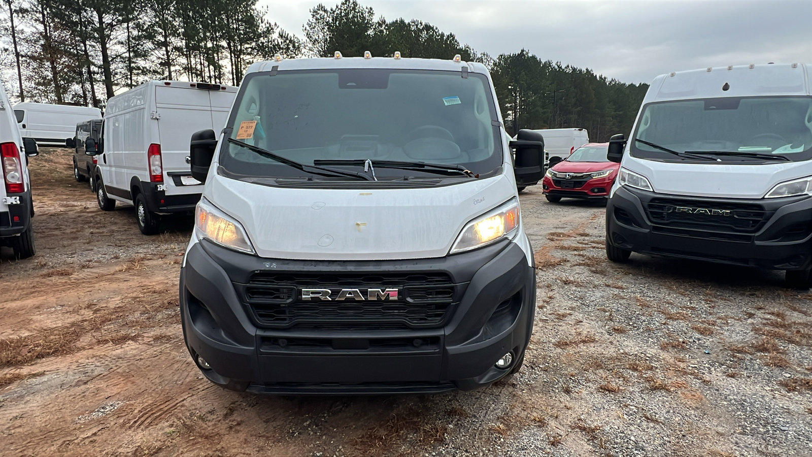 Used 2025 RAM ProMaster 2500 w/ Premium Convenience Group image 3