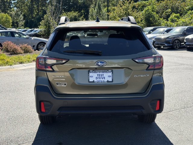 Used 2022 Subaru Outback Premium AWD/4WD image 7