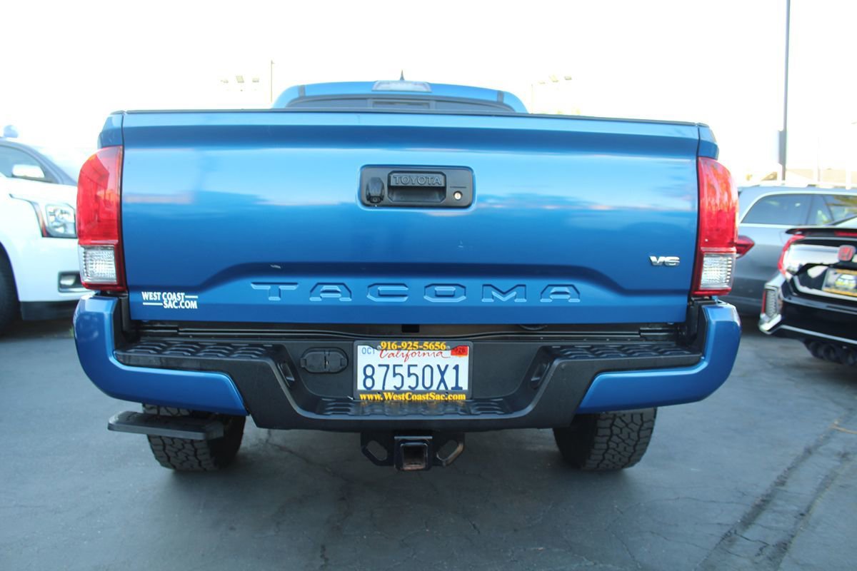 Used 2016 Toyota Tacoma TRD Sport w/ Towing Package RWD image 16