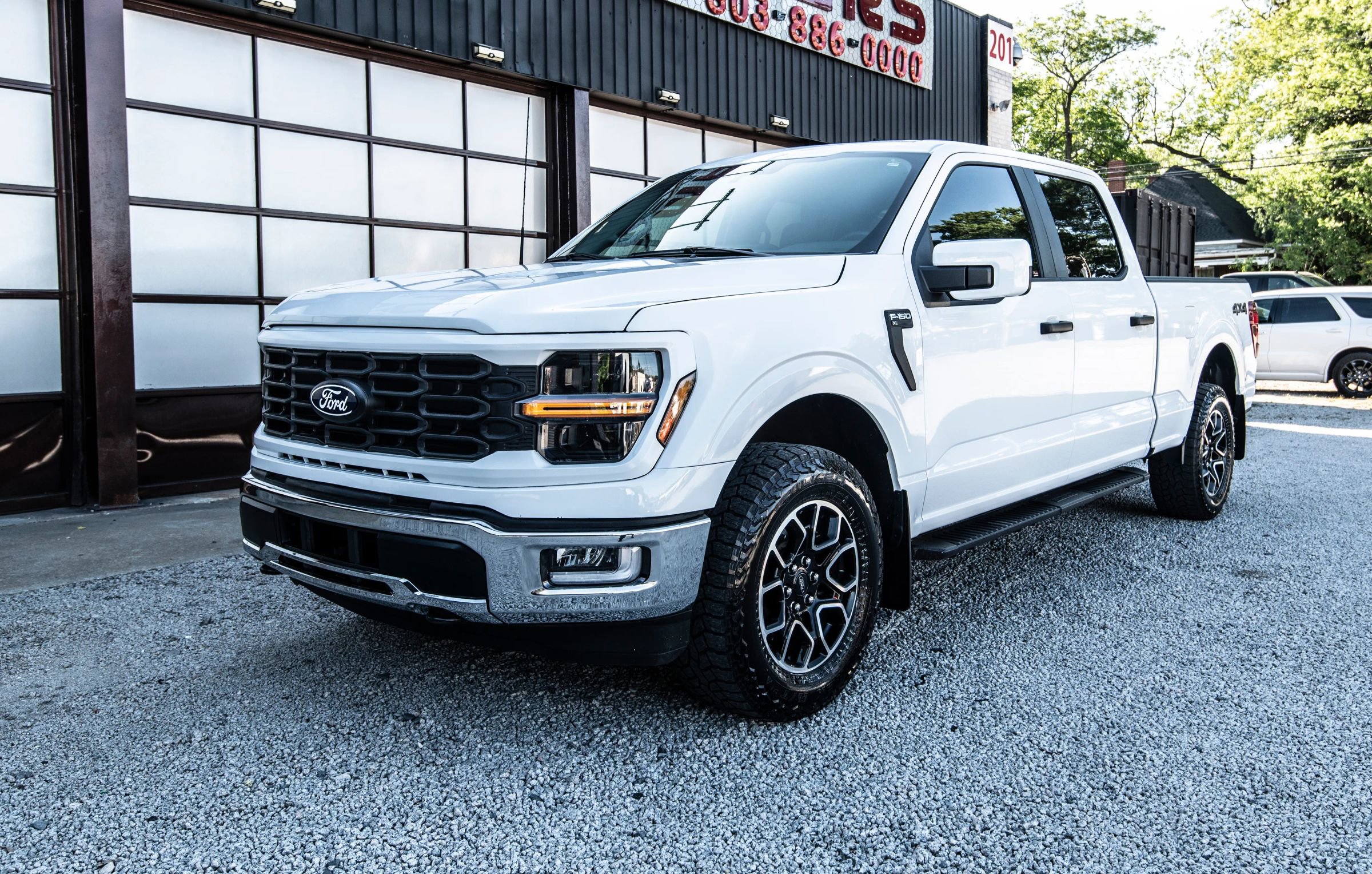 Used 2025 Ford F150 XL AWD/4WD image 1