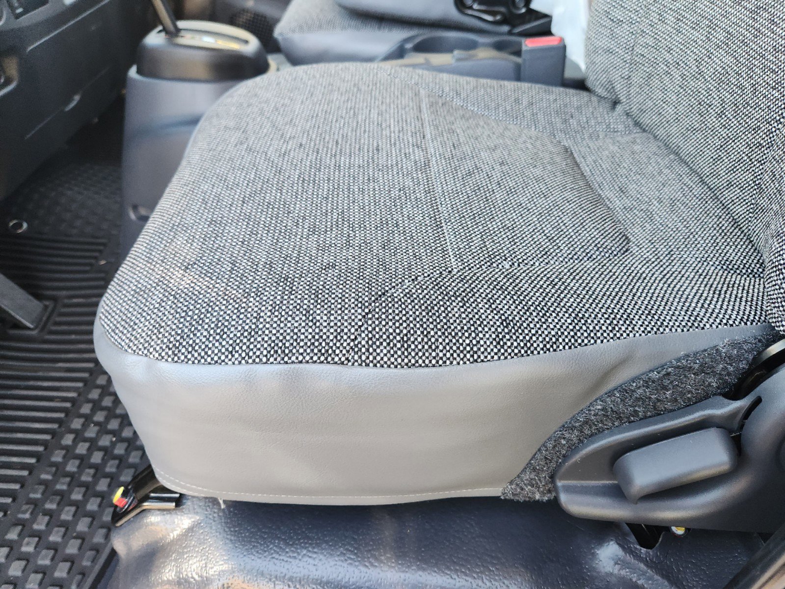 New 2024 Chevrolet Low Cab Forward 5500XD image 25