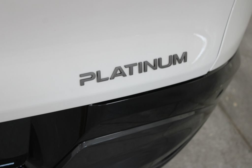 Used 2025 Nissan Murano Platinum w/ Cargo Package AWD/4WD image 22