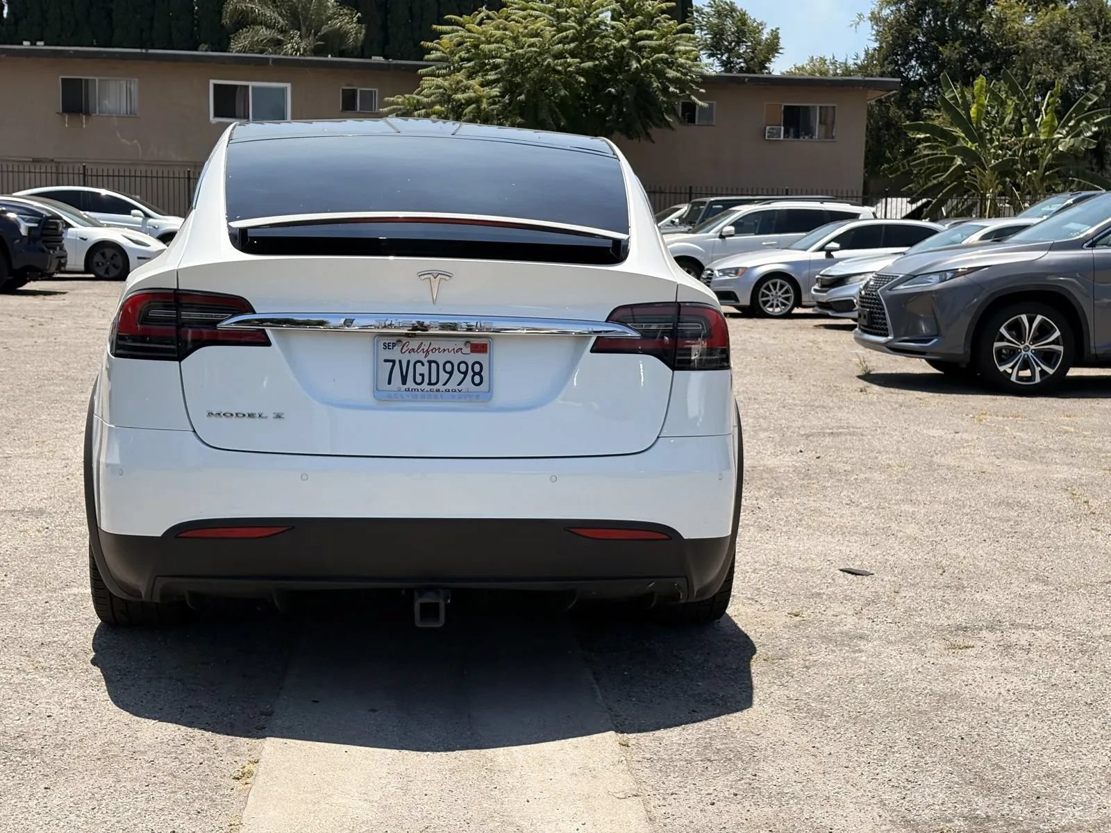 Used 2016 Tesla Model X 75D AWD/4WD image 3