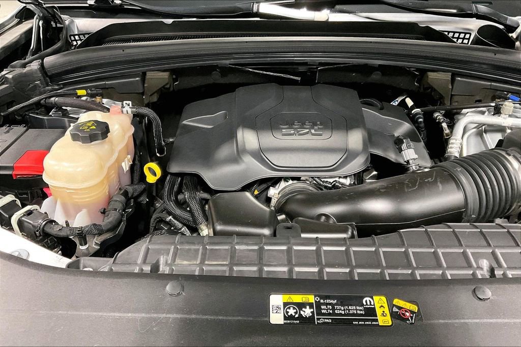 Used 2022 Jeep Grand Cherokee L Summit image 12