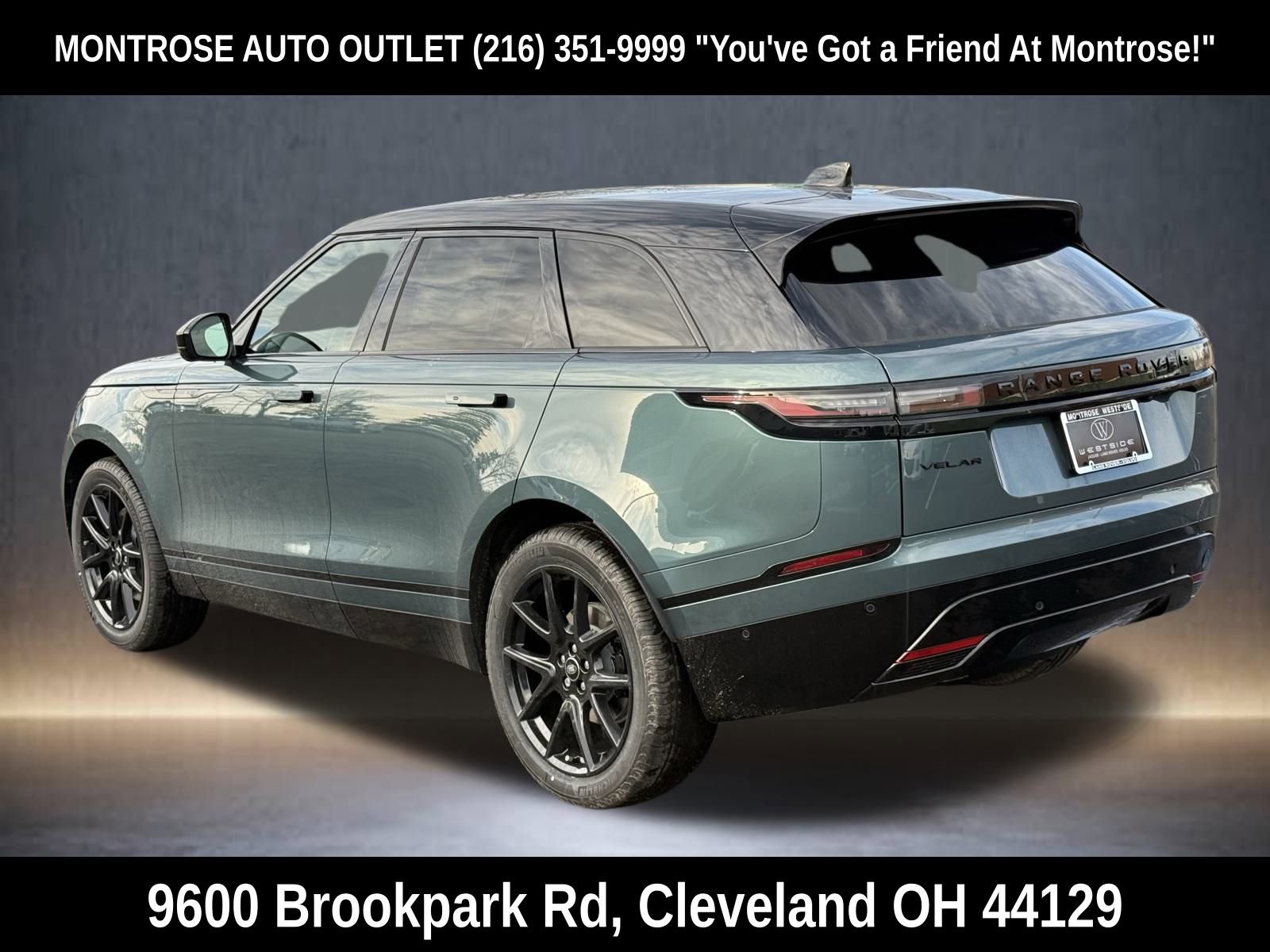 New 2026 Land Rover Range Rover Velar Dynamic SE image 3