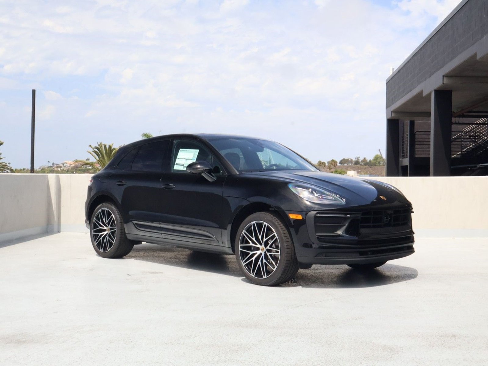 New 2026 Porsche Macan AWD/4WD image 6