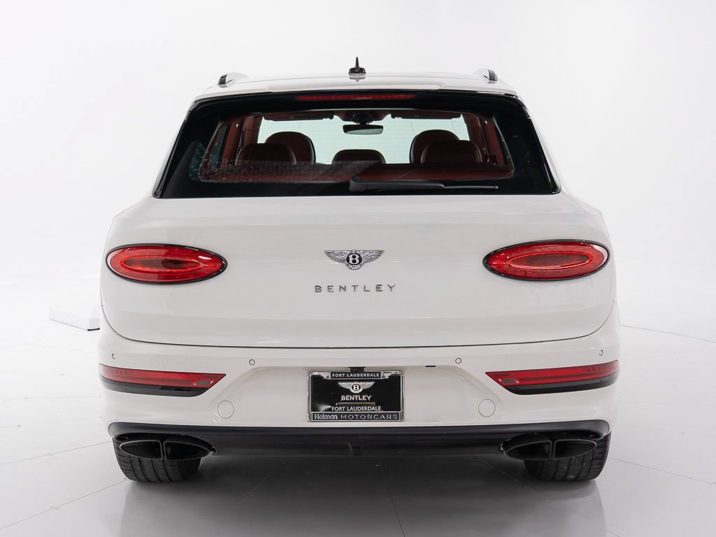 Certified 2023 Bentley Bentayga AWD/4WD image 4