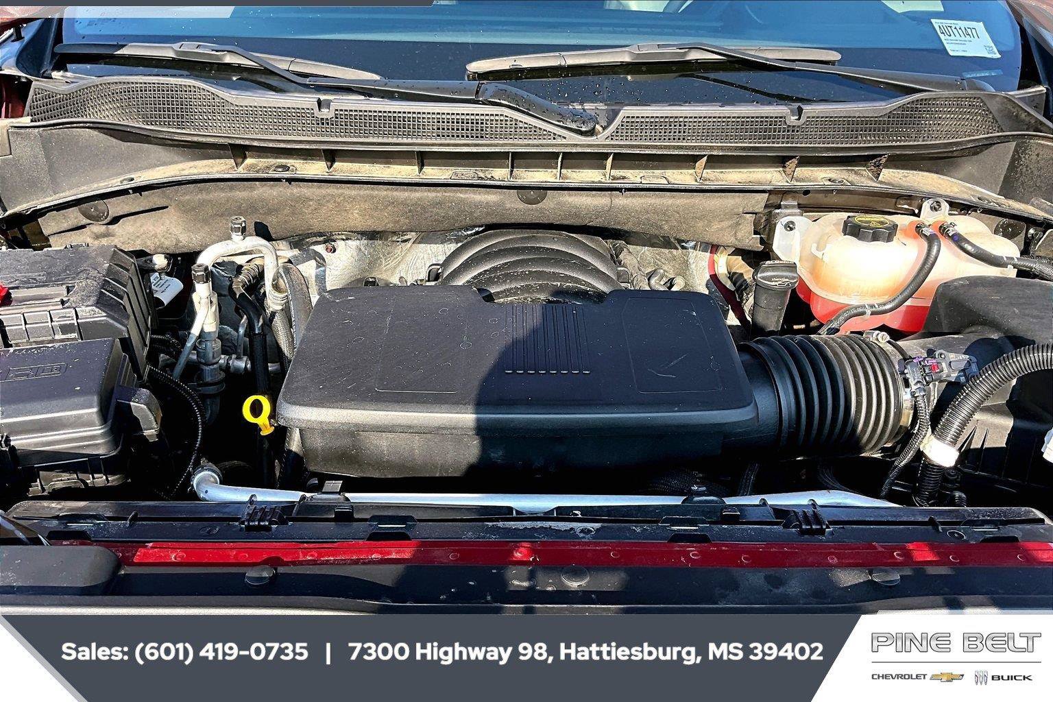 Used 2025 Chevrolet Silverado 1500 LT Trail Boss w/ Convenience Package II AWD/4WD image 9