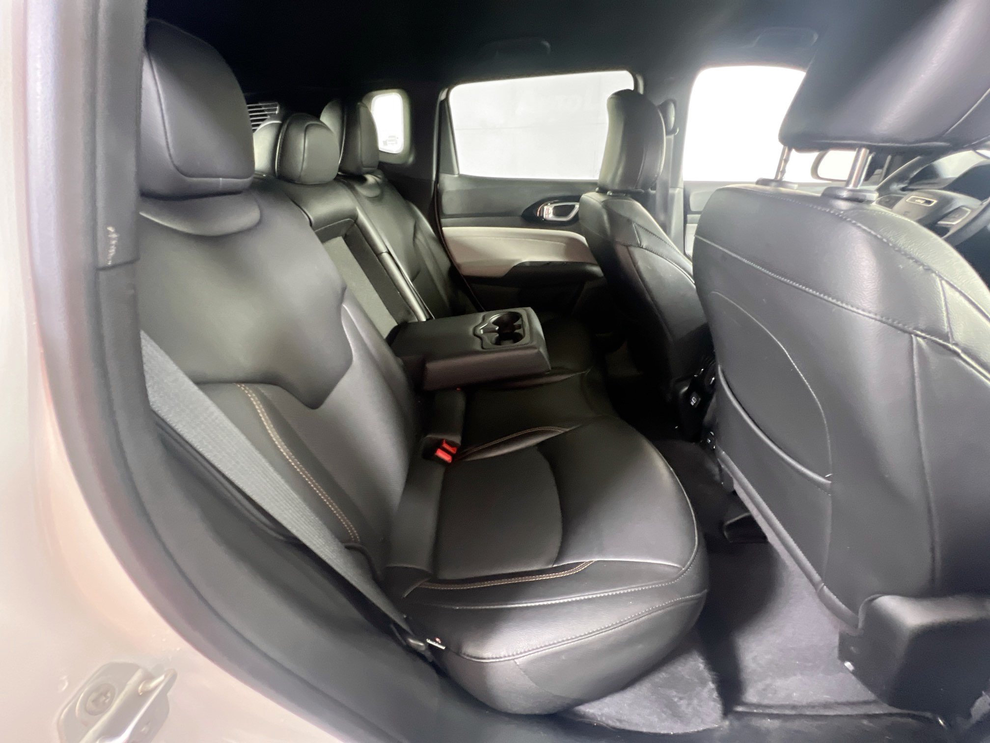 Used 2023 Jeep Compass Limited AWD/4WD image 25