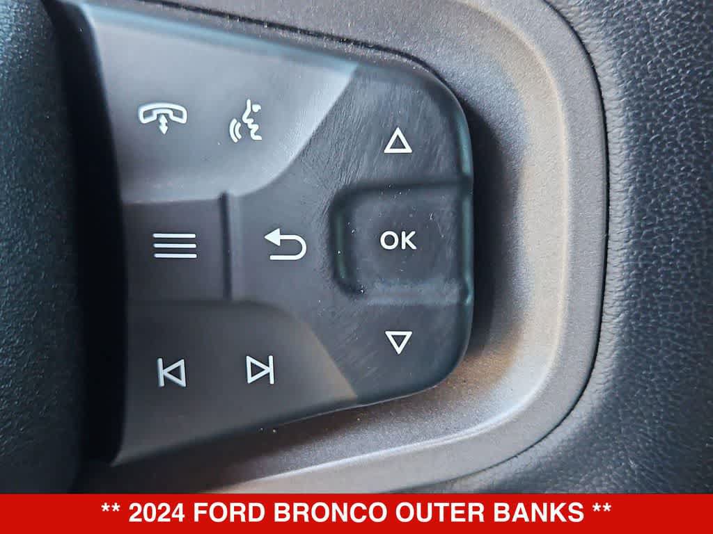 Used 2024 Ford Bronco Outer Banks AWD/4WD image 23