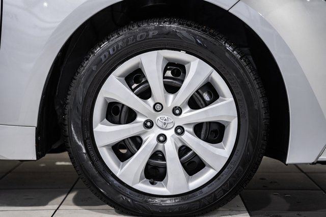 Used 2024 Toyota Corolla LE image 12