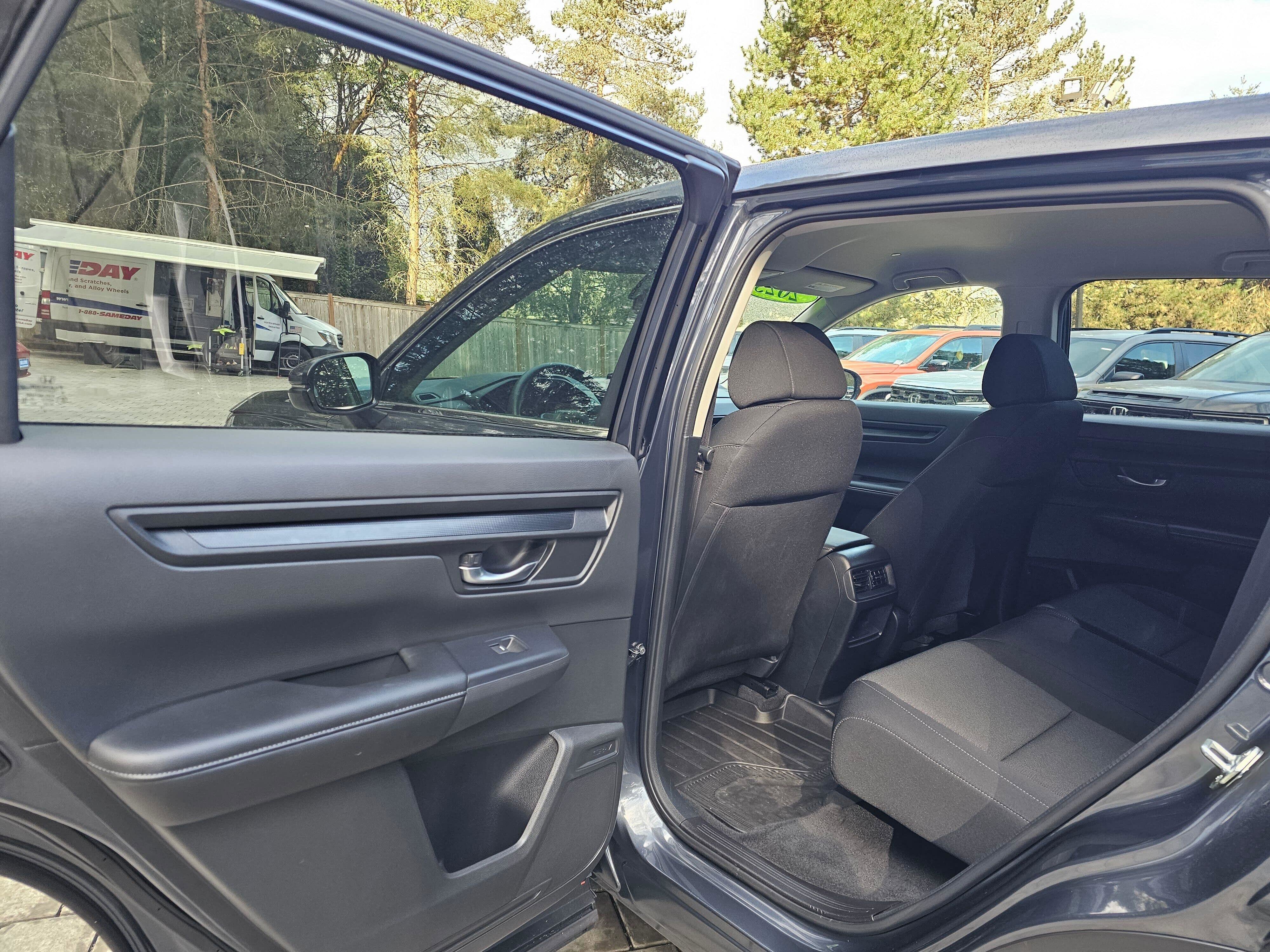 Certified 2025 Honda CR-V LX image 15