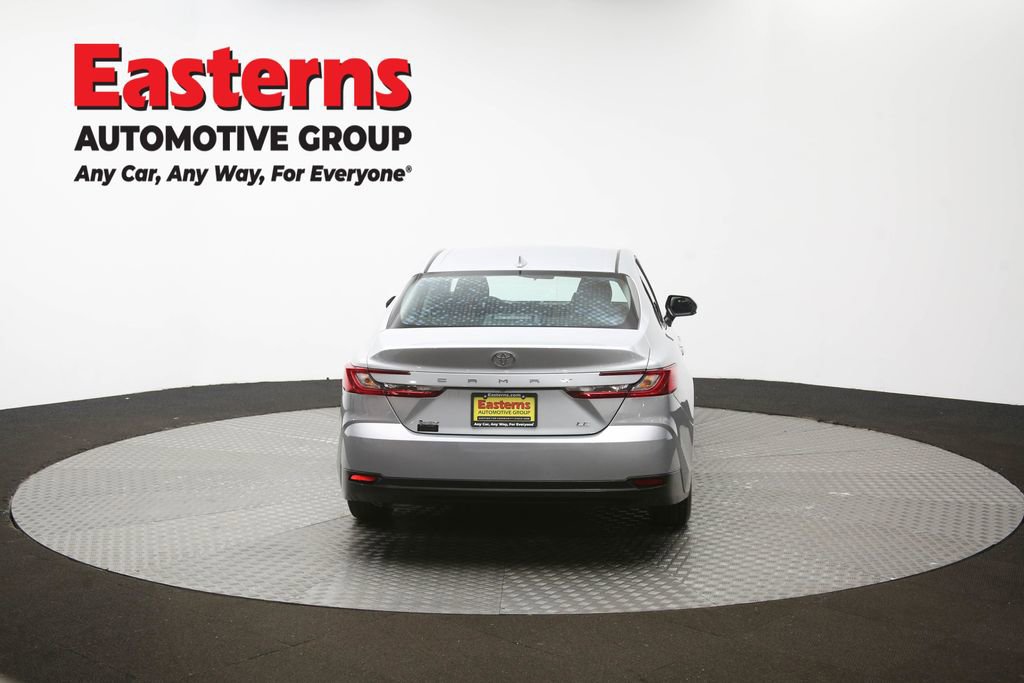 Used 2025 Toyota Camry LE image 38
