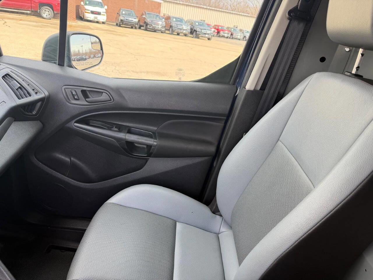 Used 2016 Ford Transit Connect XL image 11