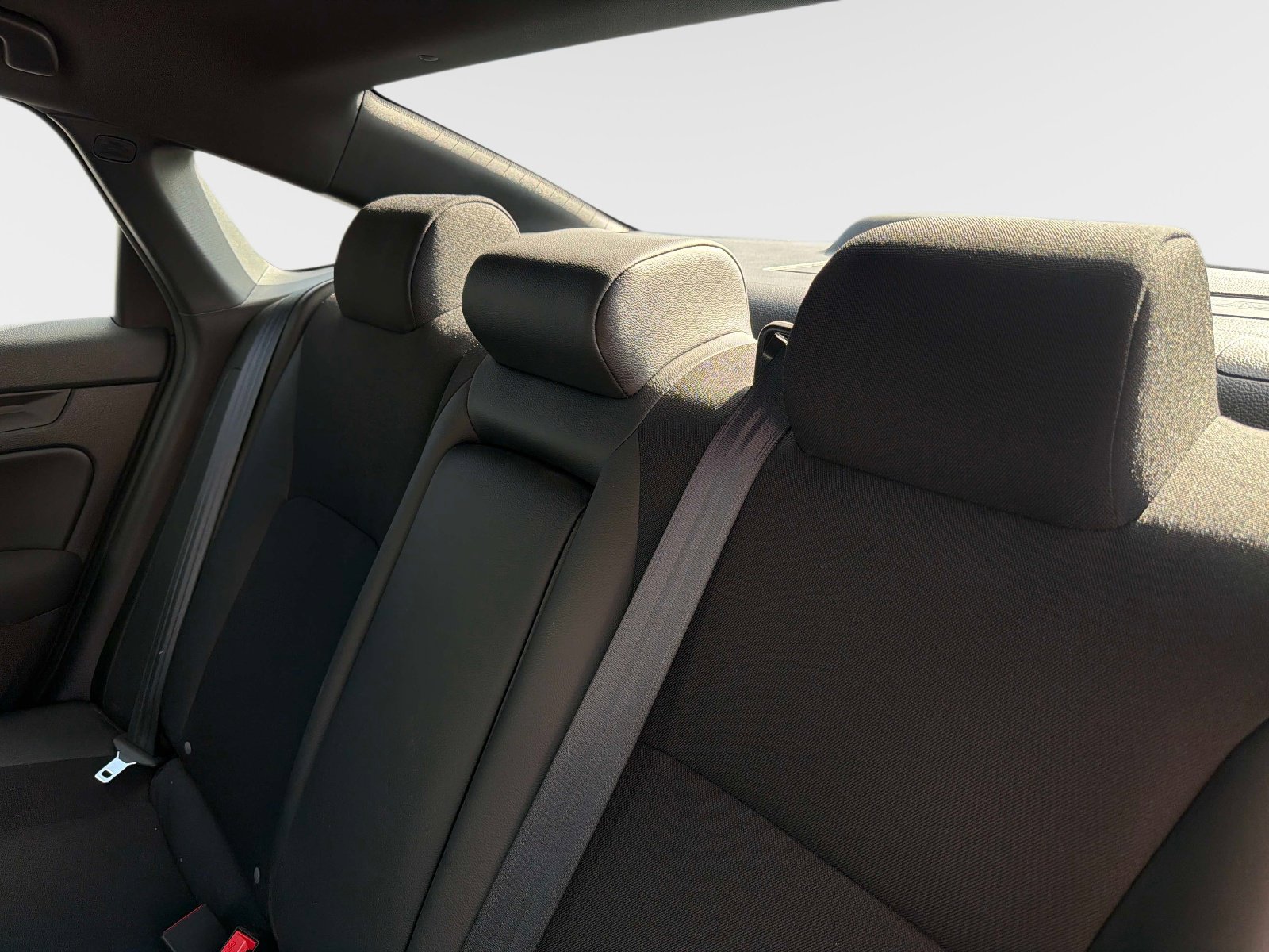 Used 2025 Honda Civic Sport image 31