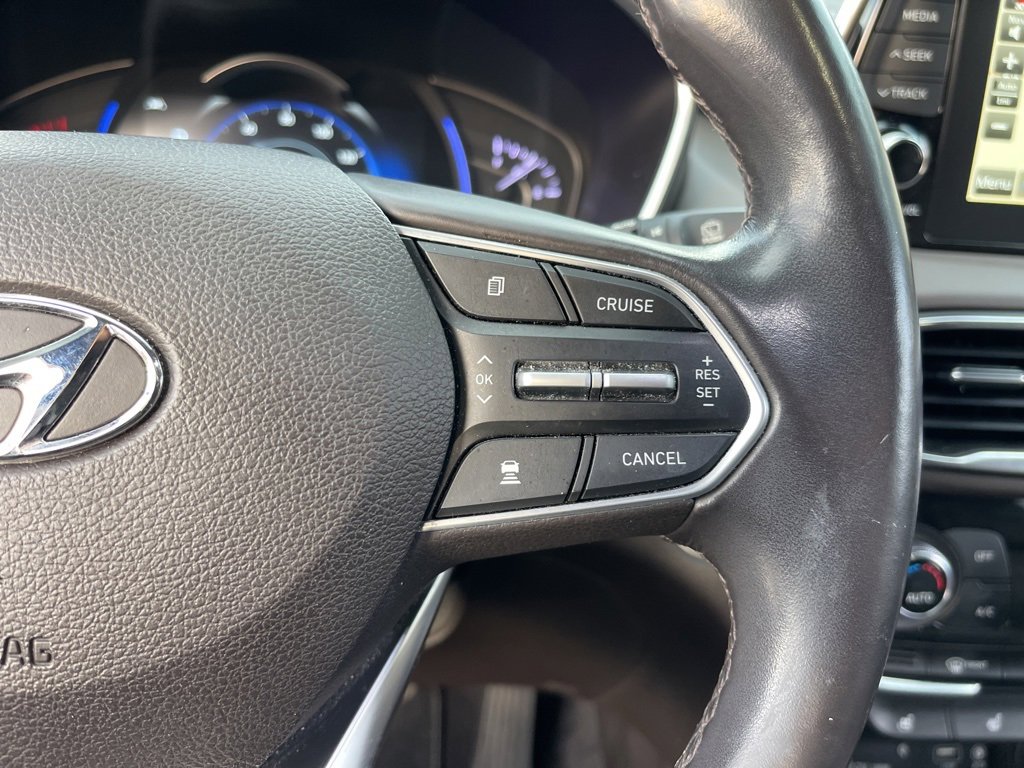 Used 2020 Hyundai Santa Fe Limited w/ Cargo Package image 22