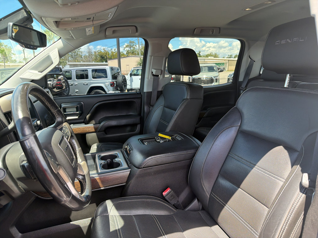 Used 2018 GMC Sierra 1500 Denali AWD/4WD image 15