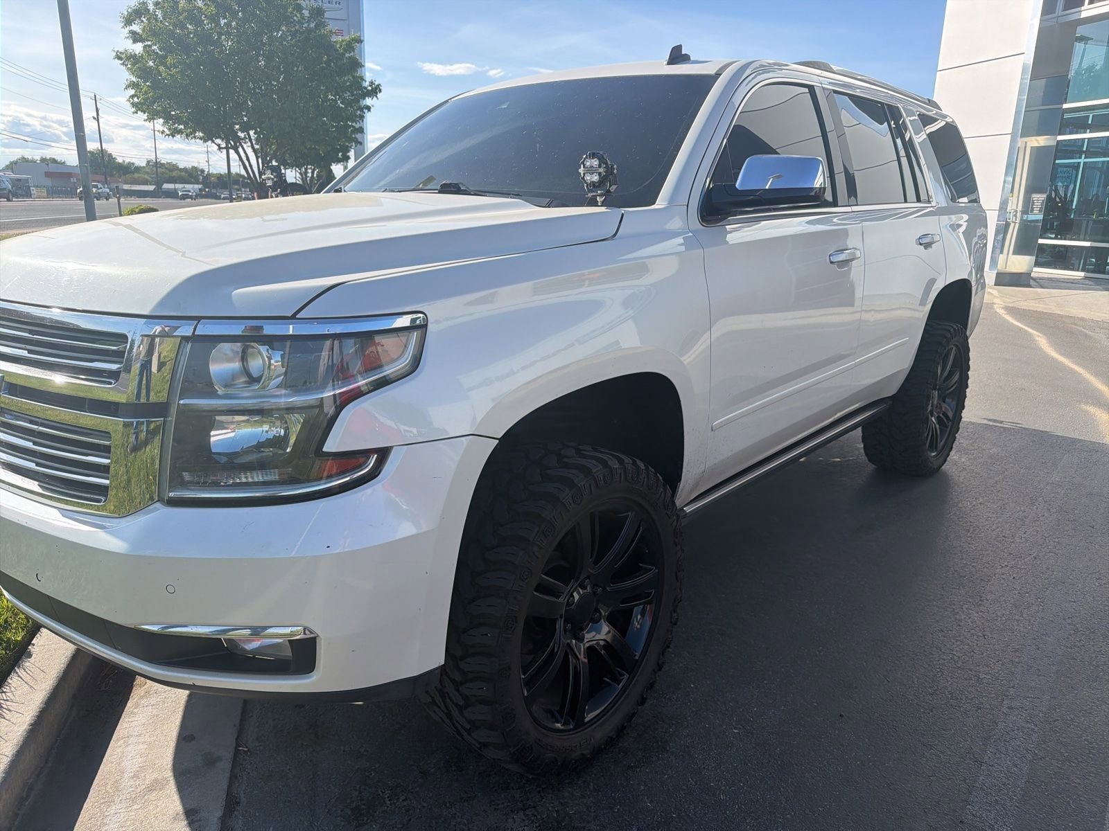 Used 2015 Chevrolet Tahoe LTZ AWD/4WD image 3