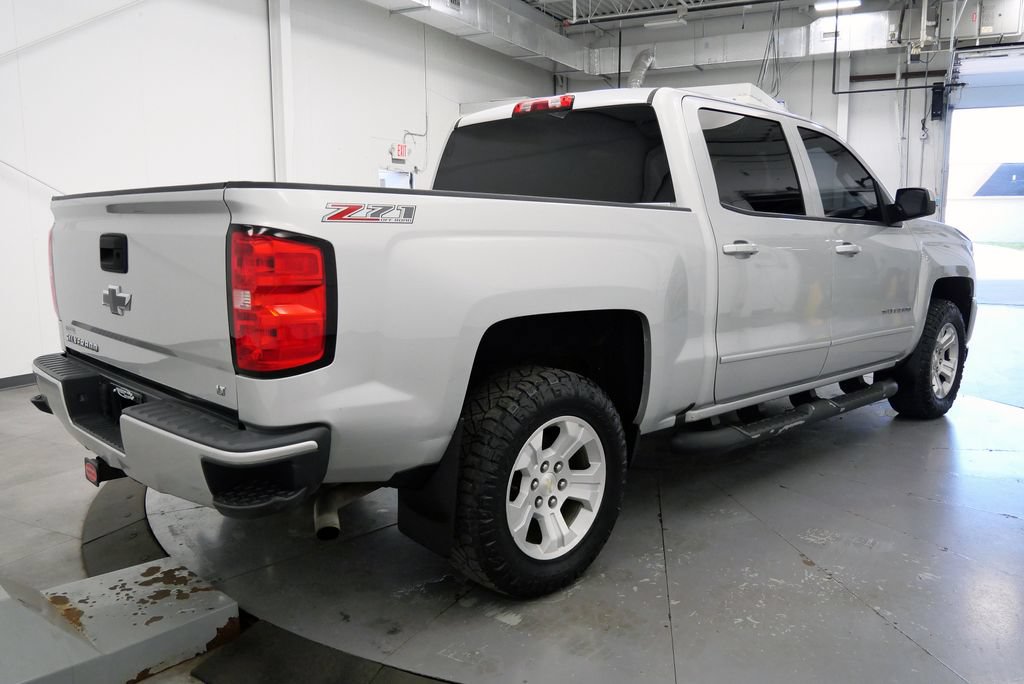 Used 2017 Chevrolet Silverado 1500 LT w/ All Star Edition AWD/4WD image 7