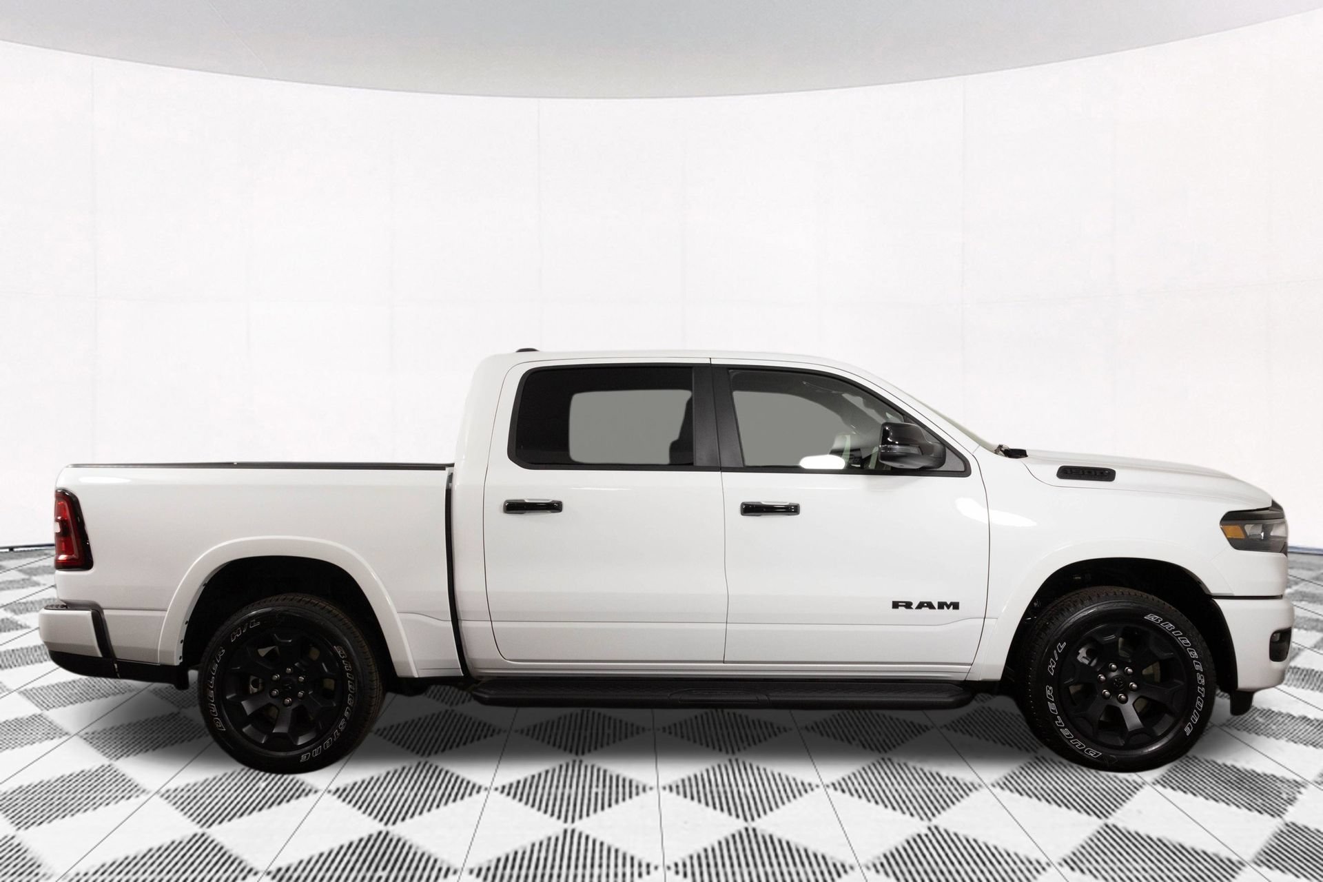 New 2026 RAM 1500 Lone Star AWD/4WD image 7
