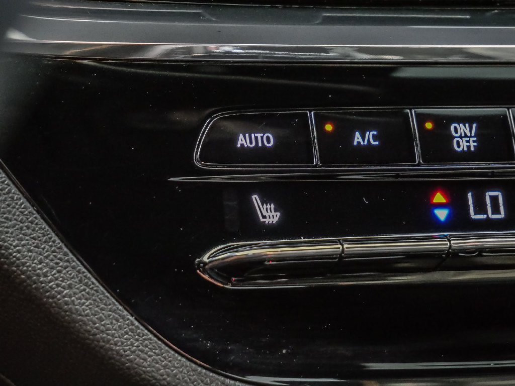 Used 2026 Buick Envista Avenir FWD image 37