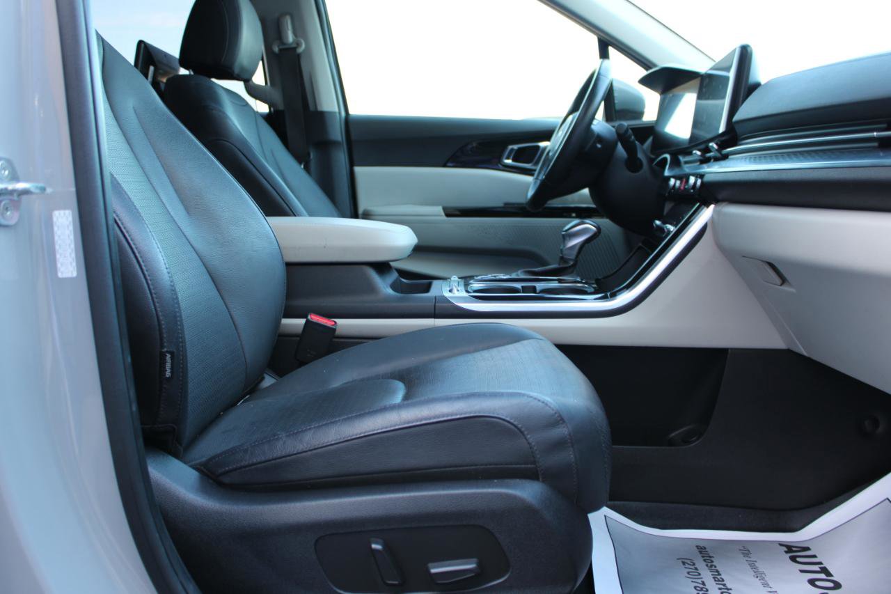 Used 2024 Kia Carnival SX Prestige image 51