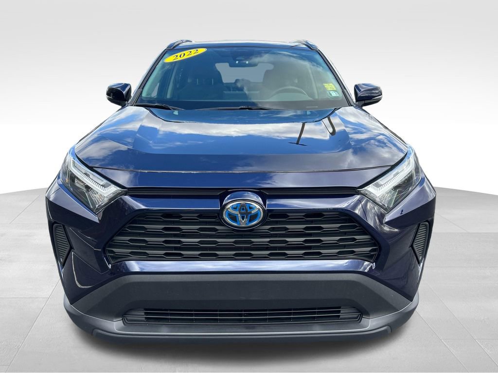 Certified 2022 Toyota RAV4 XLE w/ Convenience Package image 9