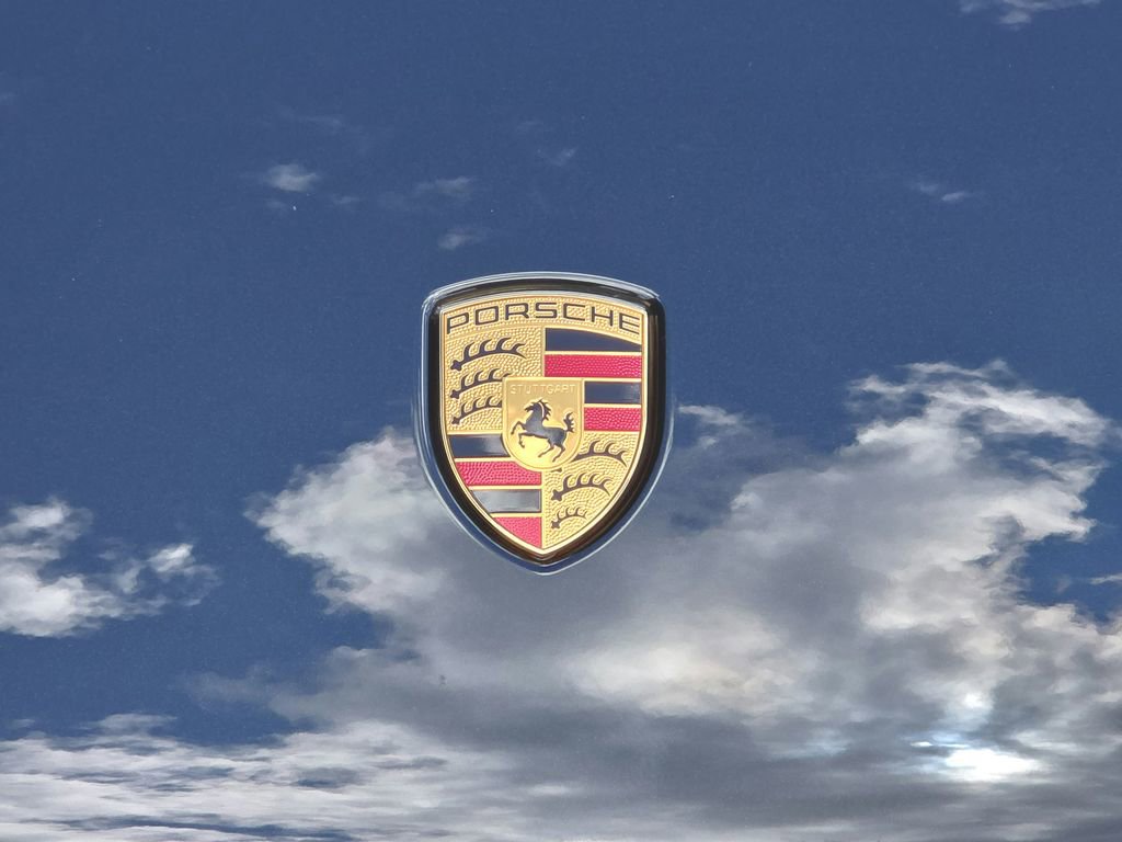 Certified 2026 Porsche Macan AWD/4WD image 27